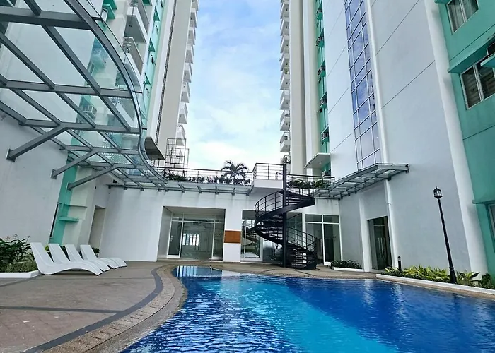 3br, 5 Beds, With Pool, Wifi, Netflix, Parking Manila