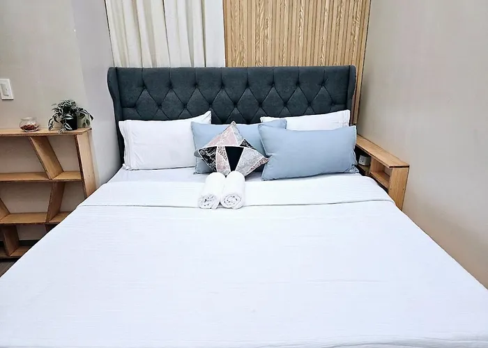 Apartment 3br, 5 Beds, With Pool, Wifi, Netflix, Parking