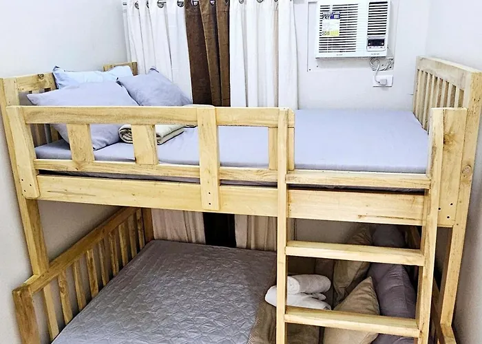 3br, 5 Beds, With Pool, Wifi, Netflix, Parking * Manila